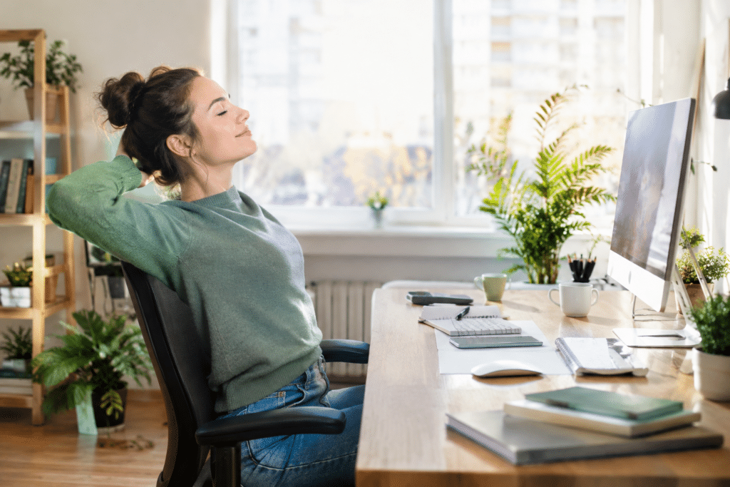 Votre routine bien-être au travail devant un écran